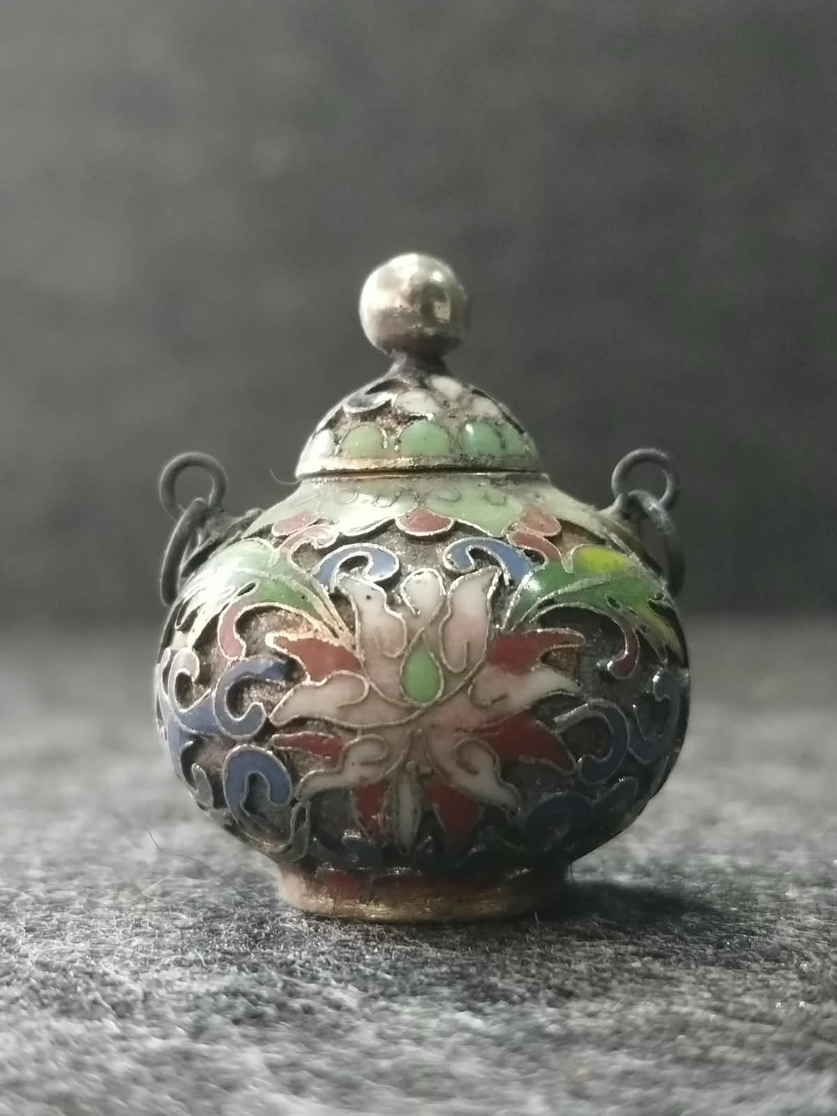 Rare islamic Mughal handembossed miniature cloisonne jar